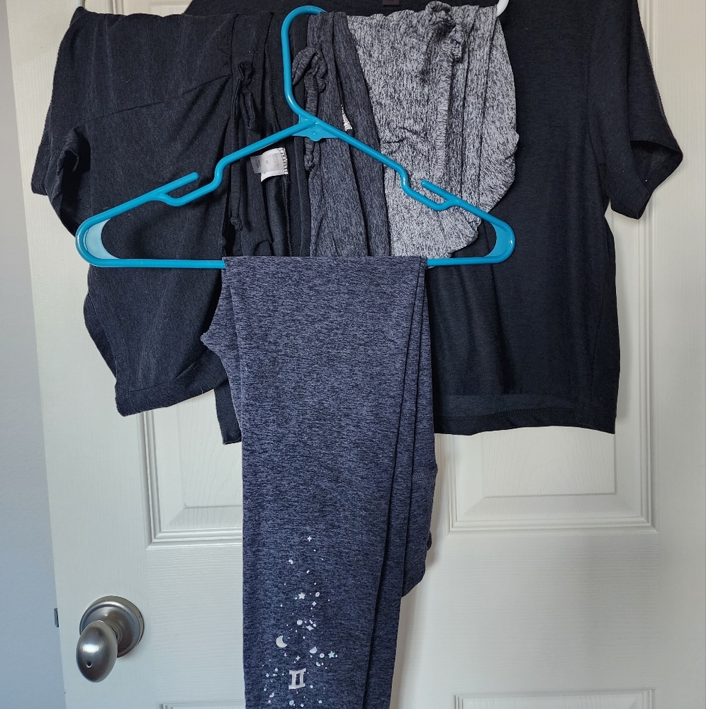 EUC Beyond Yoga Bundle sizes S&M